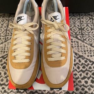 Nike DayBreak Sneakers